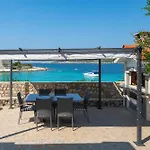 Fox Villa Zaglavice
